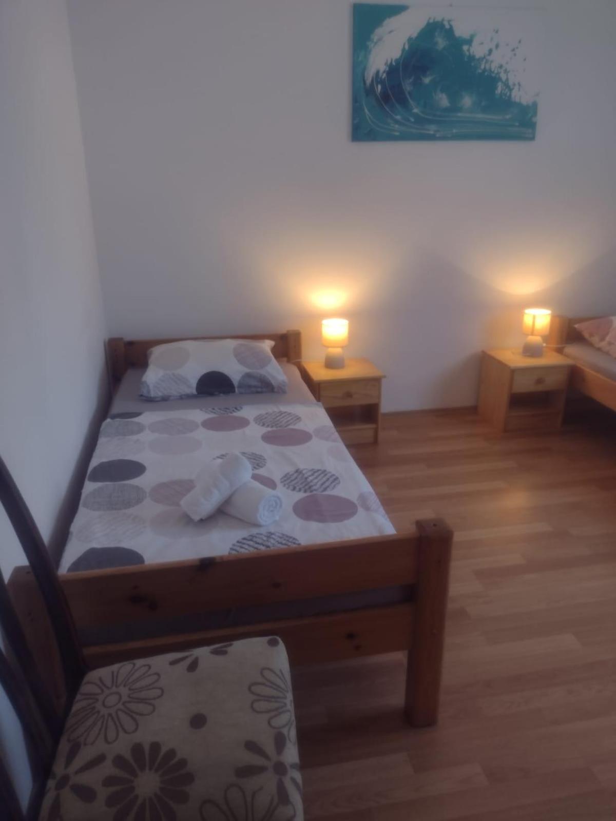Spacious Apartment With Parking&Garden Marčana Exterior foto