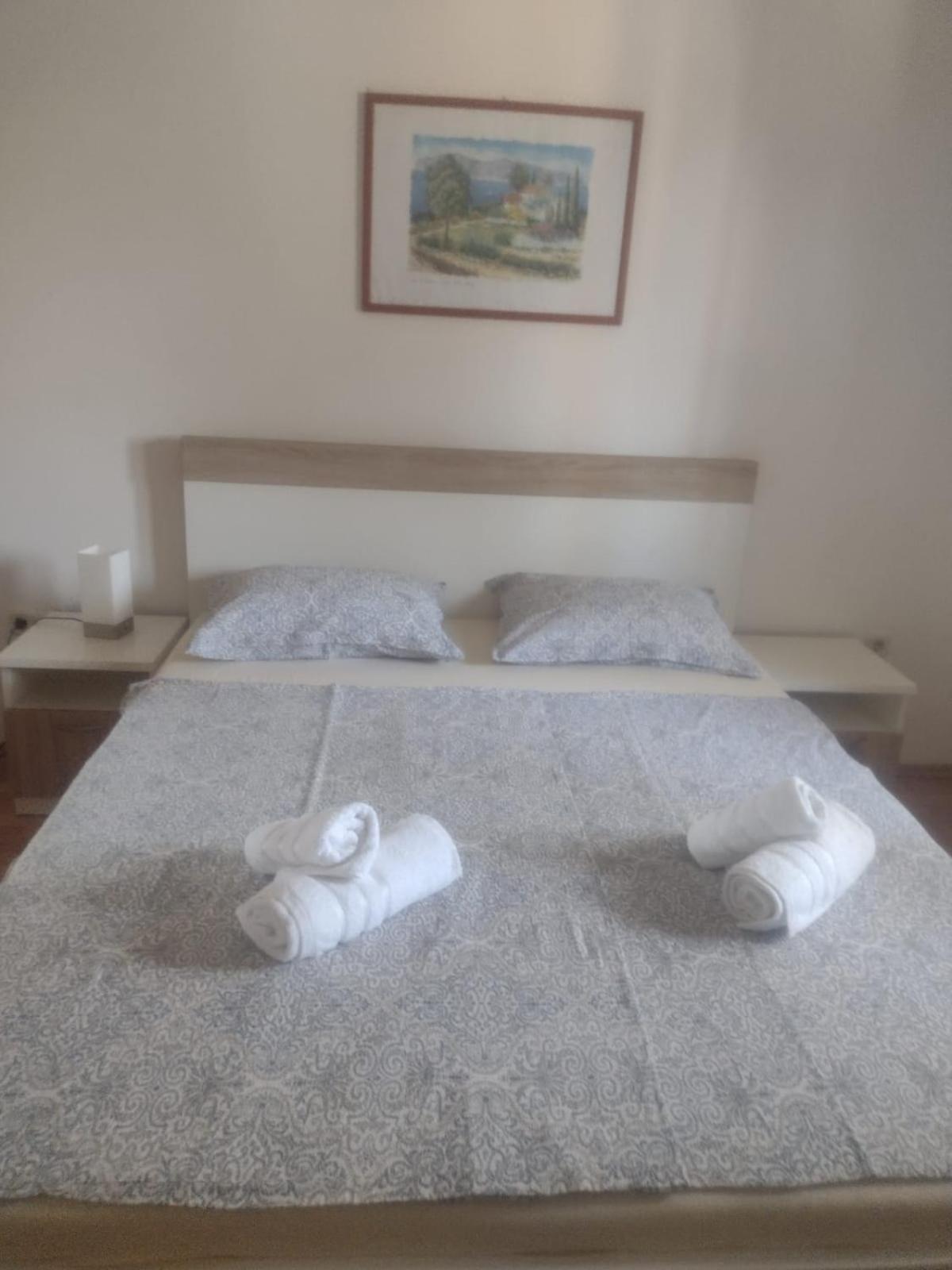 Spacious Apartment With Parking&Garden Marčana Cameră foto